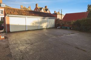 Photo 6- click for photo gallery